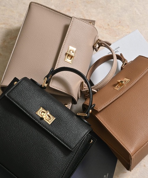 Honeys（ハニーズ）の「金具使いフラップバッグ（ハンドバッグ・レディース・ブラウン/ブラック/グレイッシュベージュ・FREE）」の20枚目の写真