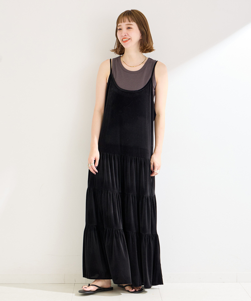 【新品タグ付き】overE ベロアキャミティアードワンピース 102 ブラック ベロアキャミティアードワンピース：ブラック│胸が大きな女性のための
