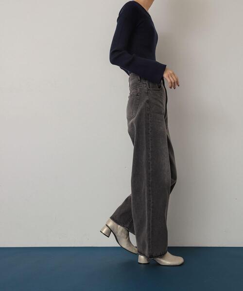 SENSE OF PLACE by URBAN RESEARCH（センスオブプレイスバイアーバンリサーチ）の「『WEB/一部店舗限定』ワイドデニム（デニムパンツ・レディース・グレー/ライトインディゴブルー/ワンウォッシュ・SMALL/MEDIUM）」の4枚目の写真
