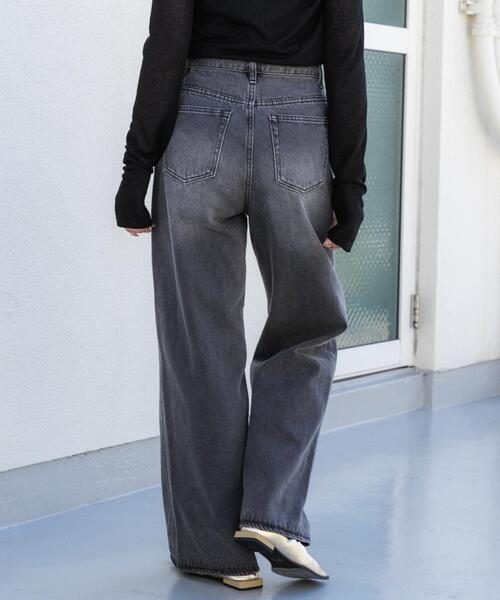 SENSE OF PLACE by URBAN RESEARCH（センスオブプレイスバイアーバンリサーチ）の「『WEB/一部店舗限定』ワイドデニム（デニムパンツ・レディース・グレー/ライトインディゴブルー/ワンウォッシュ・SMALL/MEDIUM）」の11枚目の写真