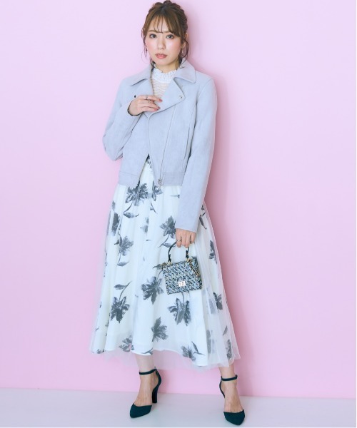 marun(マルン)の「<大きいサイズ> レーストップス marun(Tシャツ/カットソー・レディース・ピンク/オフホワイト/ブラック・4L/3L/LL/L/5L)」の17枚目の写真