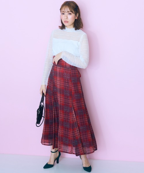 marun(マルン)の「<大きいサイズ> レーストップス marun(Tシャツ/カットソー・レディース・ピンク/オフホワイト/ブラック・4L/3L/LL/L/5L)」の5枚目の写真