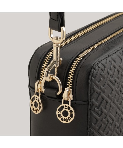 TOMMY HILFIGER（トミーヒルフィガー）の「ディスティンクトモノグラムカメラバッグ（ショルダーバッグ・レディース・ブラック/ブルー・FREE）」の8枚目の写真