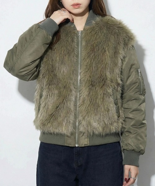 MAISON BREEZE reveur(メゾンブリーズレヴール)の「【MAISON BREEZE reveur】ファーシャギーMA-1 ブルゾン 224016 trc(MA-1・レディース・ブラック/チャコールグレー/カーキ/ブラウン・FREE)」の22枚目の写真