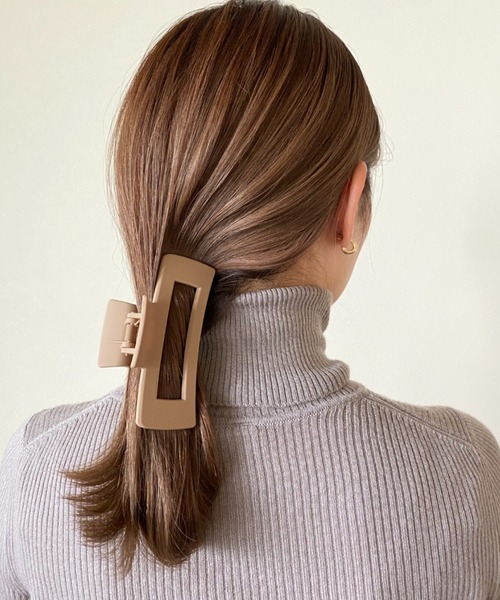 ciite'（シーテ）の「マットデザインヘアクリップ（バレッタ/ヘアクリップ・レディース・グリーン/ブラック/グレー/ダークグリーン/ブルー/イエロー/ピンク/レッド/ベージュ・FREE）」の15枚目の写真