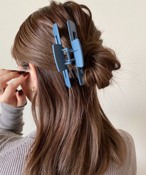 ciite'（シーテ）の「マットデザインヘアクリップ（バレッタ/ヘアクリップ・レディース・グリーン/ブラック/グレー/ダークグリーン/ブルー/イエロー/ピンク/レッド/ベージュ・FREE）」の17枚目の写真