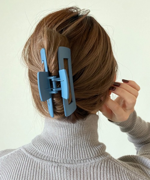 ciite'（シーテ）の「マットデザインヘアクリップ（バレッタ/ヘアクリップ・レディース・グリーン/ブラック/グレー/ダークグリーン/ブルー/イエロー/ピンク/レッド/ベージュ・FREE）」の18枚目の写真