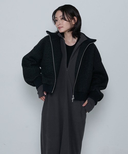le ELMi(ルエルミ)の「Double-zip boucle high-necked blouson / ダブルジップ ブークレ ハイネックブルゾン(ブルゾン・レディース・チャコール/ブラック/アイボリー・FREE)」の21枚目の写真