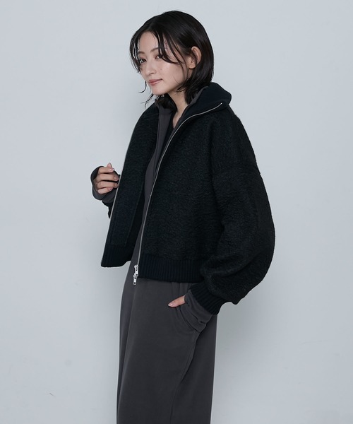 le ELMi(ルエルミ)の「Double-zip boucle high-necked blouson / ダブルジップ ブークレ ハイネックブルゾン(ブルゾン・レディース・チャコール/ブラック/アイボリー・FREE)」の22枚目の写真