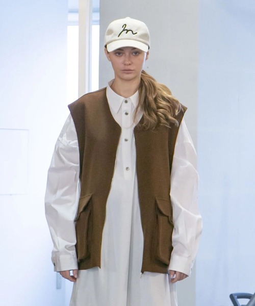 my beautiful landlet（マイビューティフルランドレット）の「【my beautiful landlet】MELTON FABRIC VEST（ベスト・メンズ・ネイビー/オートミール/ブラウン/ブラック・1/0）」の5枚目の写真