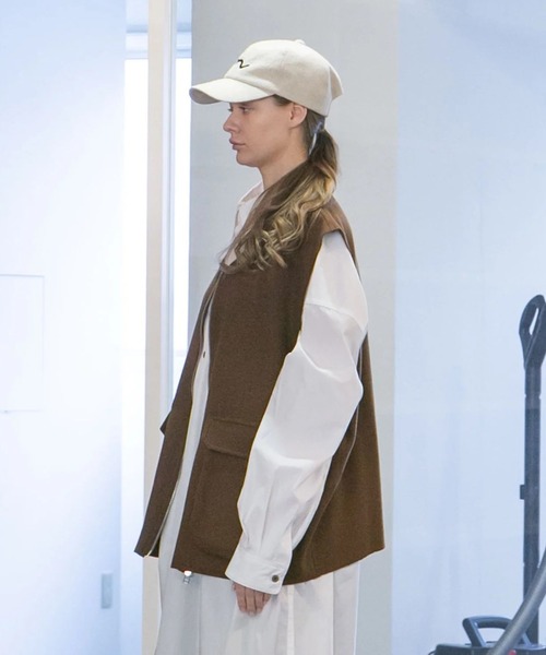my beautiful landlet（マイビューティフルランドレット）の「【my beautiful landlet】MELTON FABRIC VEST（ベスト・メンズ・ネイビー/オートミール/ブラウン/ブラック・1/0）」の6枚目の写真