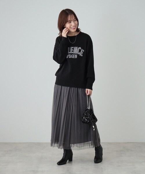 SHOO・LA・RUE(シューラルー)の「◆【静電気軽減/洗える/S-LL】もちもち ふっくらロゴニット(ニット/セーター・レディース・ダークグレー/ライトグリーン/ブラック/ライトベージュ・01/02/03/04)」の11枚目の写真