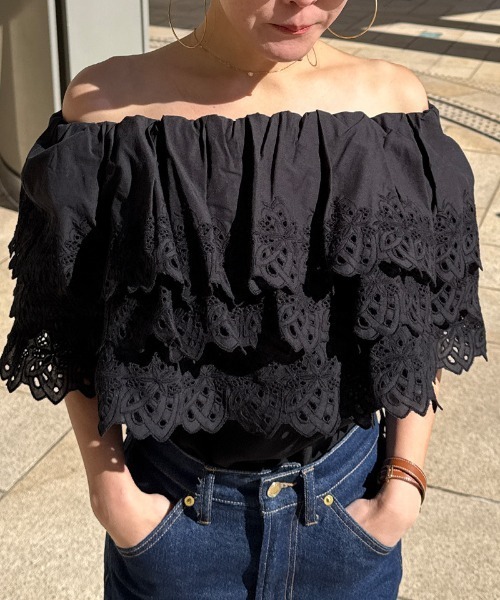 JENNE(ジェンヌ)の「2WAYボリュームレースブラウス(その他トップス・レディース・ブラック/ホワイト・LARGE/MEDIUM/SMALL)」の6枚目の写真