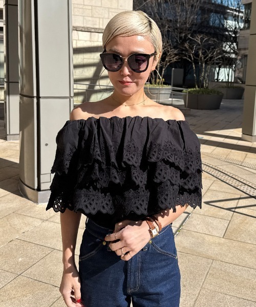 JENNE(ジェンヌ)の「2WAYボリュームレースブラウス(その他トップス・レディース・ブラック/ホワイト・LARGE/MEDIUM/SMALL)」の7枚目の写真