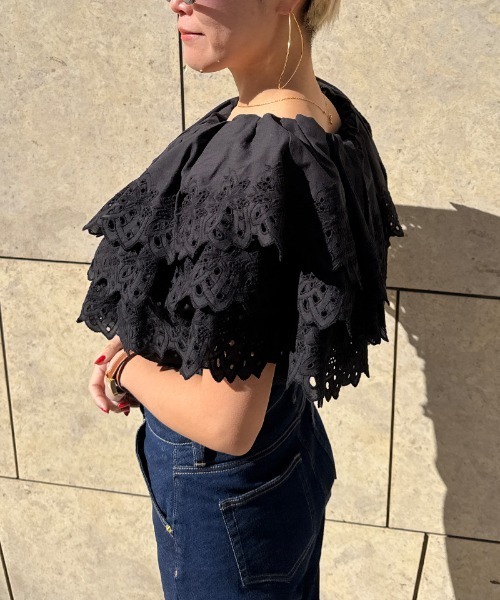 JENNE(ジェンヌ)の「2WAYボリュームレースブラウス(その他トップス・レディース・ブラック/ホワイト・LARGE/MEDIUM/SMALL)」の12枚目の写真