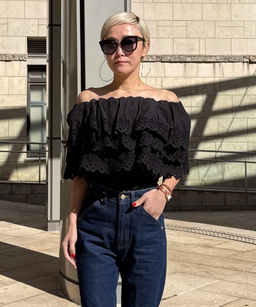 JENNE(ジェンヌ)の「2WAYボリュームレースブラウス(その他トップス・レディース・ブラック/ホワイト・LARGE/MEDIUM/SMALL)」の14枚目の写真