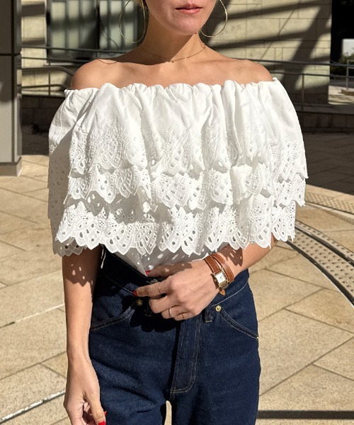 JENNE(ジェンヌ)の「2WAYボリュームレースブラウス(その他トップス・レディース・ブラック/ホワイト・LARGE/MEDIUM/SMALL)」の21枚目の写真