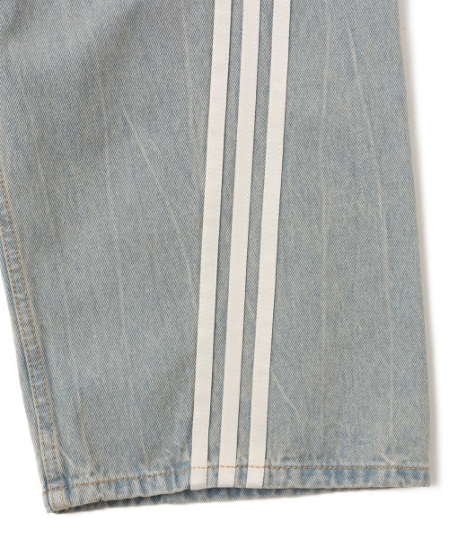 adidas(アディダス)の「adidas DENIM JEANS / アディダス デニム ジーンズ(デニムパンツ・メンズ・ライトブルー・30inch/32inch/34inch/36inch)」の3枚目の写真