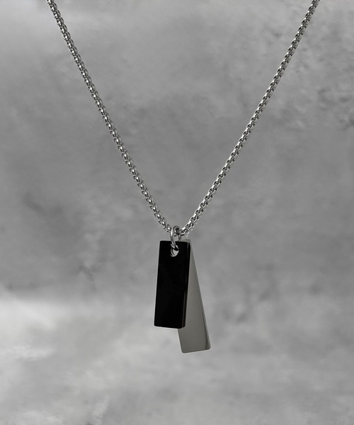 SBG（エスビー）の「SBG デザインチャームネックレス（ネックレス・メンズ・シルバー系その他/シルバー系/シルバー系その他2/シルバー系その他3/シルバー系その他4/シルバー系その他5/シルバー系その他6/シルバー系その他7/シルバー/シルバー系1・FREE）」の2枚目の写真