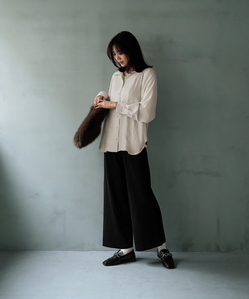 STYLE DELI(スタイルデリ)の「シボ入りガーゼ調V開きシャツ(シャツ/ブラウス・レディース・カーキ/ホワイト系その他・FREE)」の14枚目の写真