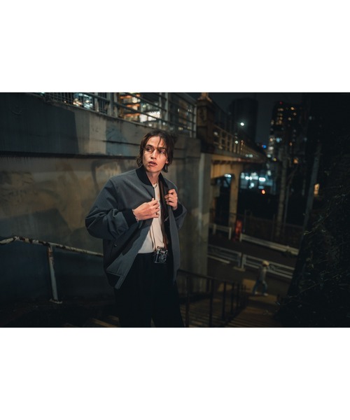 glamb（グラム）の「Photographer's (not)Bomber Jacket / フォトグラファーズノットボマージャケット（ブルゾン・メンズ・ブラック/グレー・S/M/L）」の14枚目の写真