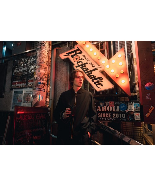 glamb（グラム）の「Photographer's (not)Bomber Jacket / フォトグラファーズノットボマージャケット（ブルゾン・メンズ・ブラック/グレー・S/M/L）」の15枚目の写真