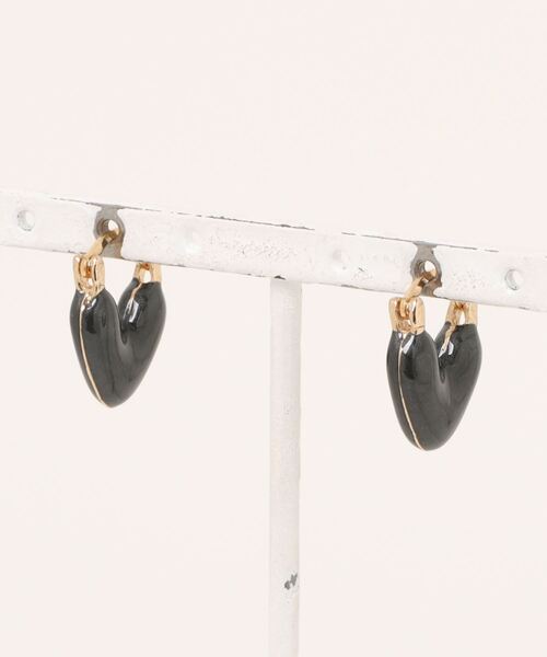 Anthe(アンテ)の「【Anthe】ハートピアス / ant-00009(ピアス(両耳用)・レディース・ブラック/レッド/ホワイト/レオパード・FREE)」の7枚目の写真