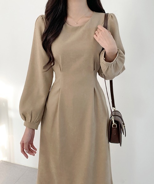 ECLIN（エクラン）の「バックリボンAラインフレアワンピース（ワンピース・レディース・ベージュ/チャコールグレー・M/L/XL）」の10枚目の写真