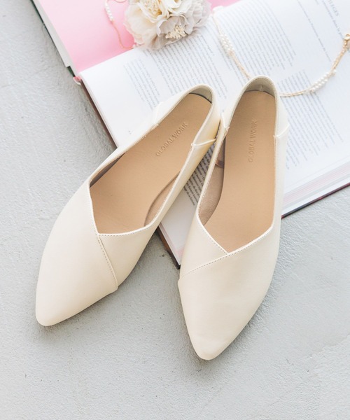 GLOBAL WORK（グローバルワーク）の「らくっションポインテッドバブーシュ/282406（パンプス・レディース・アイボリー/シルバー/ブラック/ブラック系その他/ブラック系その他2/ベージュ/ゼブラ/ホワイト系その他3・MEDIUM/LARGE/SMALL）」の2枚目の写真