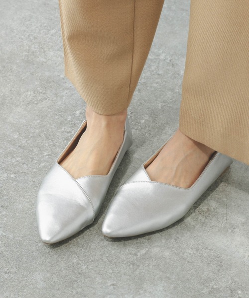 GLOBAL WORK（グローバルワーク）の「らくっションポインテッドバブーシュ/282406（パンプス・レディース・アイボリー/シルバー/ブラック/ブラック系その他/ブラック系その他2/ベージュ/ゼブラ/ホワイト系その他3・MEDIUM/LARGE/SMALL）」の7枚目の写真