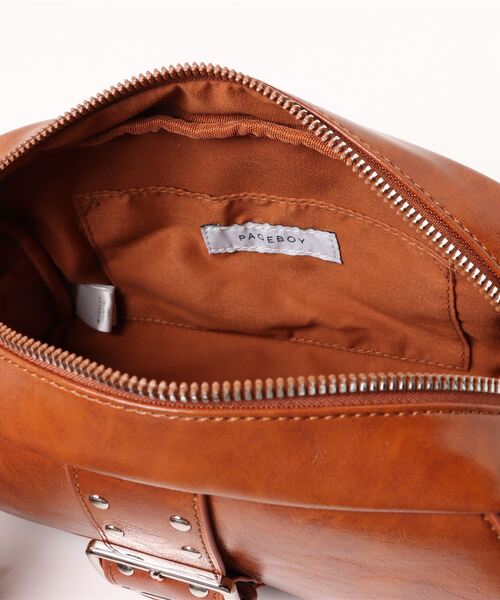 PAGEBOY（ページボーイ）の「スタッズベルトショルダー（ショルダーバッグ・レディース・ベージュ/ブラック・FREE）」の5枚目の写真