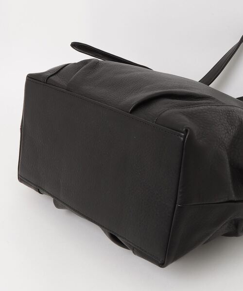 DECADE(ディケイド)の「オイルドカウレザー・ミニトートバッグDECADE(No-01504) Oiled Cow Leather Mini Tote Bag ディケイド(トートバッグ・メンズ・ブラック/ブラック系その他・フリー)」の17枚目の写真