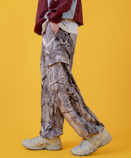 improves（インプローブス）の「ツリーカモ 裏毛スウェット カーゴパンツ（カーゴパンツ・メンズ・グレー/カーキブラウン・X-LARGE/LARGE/MEDIUM）」の4枚目の写真