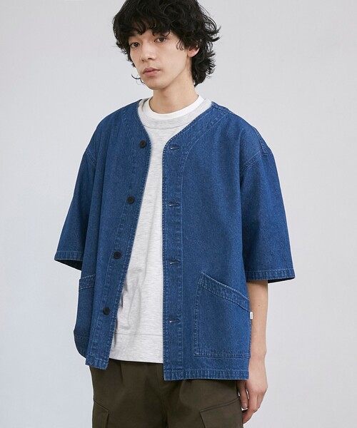 coen（コーエン）の「【C.DENIMS】デニムノーカラーシャツ（シャツ/ブラウス・メンズ・ダークグレー/コバルトブルー・L/M）」の2枚目の写真