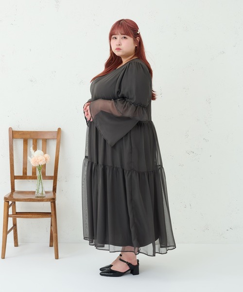 Louiosy(ルオシー)の「【大きいサイズ】Vネックティアードワンピース(ワンピース・レディース・ライトピンク/チャコールグレー/グレー系その他・4L/3L)」の8枚目の写真