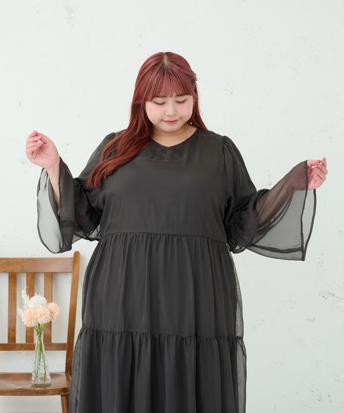 Louiosy(ルオシー)の「【大きいサイズ】Vネックティアードワンピース(ワンピース・レディース・ライトピンク/チャコールグレー/グレー系その他・4L/3L)」の13枚目の写真