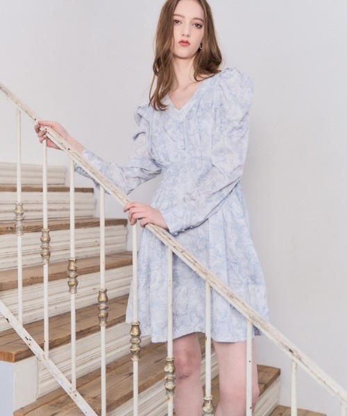 Meline M(メリンエム)の「Elegance Toile Printed Dress エレガンストワルプリントワンピース(ワンピース・レディース・ブラック系/ブルー系・FREE)」の18枚目の写真