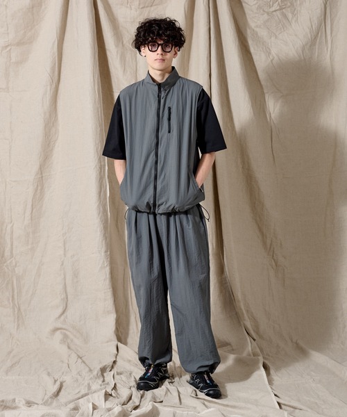 パンツ ALOUND 2TUCK NYLON CARGO PANTS XL ALOUND 2TUCK NYLON CARGO PANTS XL 黒 ナイロン