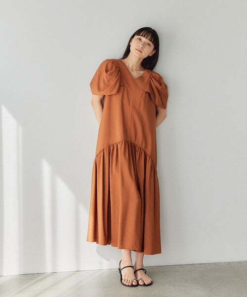 EMMEL REFINES＞EM ソデタック キリカエ ギャザー ワンピース