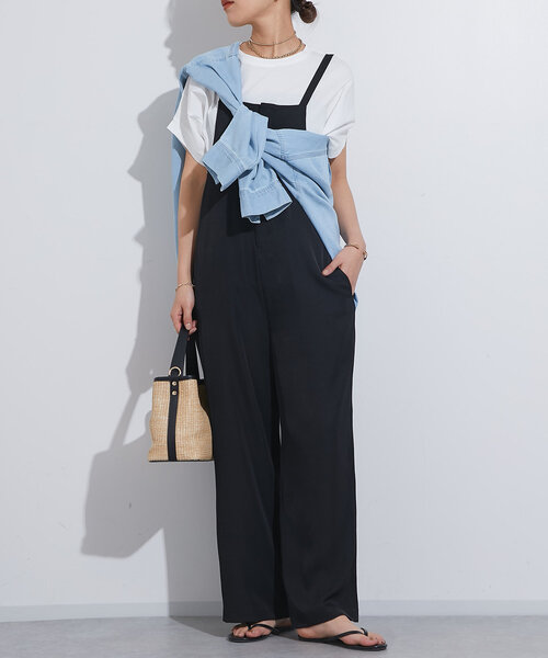 《スタイルアップ効果◎》フロントジップサロペット