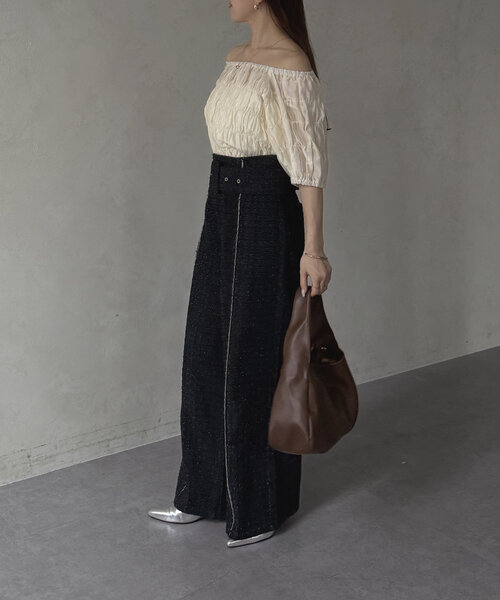 Thevon(ゼボン)の「シャーリングシアーボートネックブラウス(シャツ/ブラウス・レディース・アイボリー/ブラック/オリーブ・FREE)」の19枚目の写真