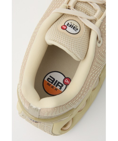NIKE(ナイキ)の「エア マックス Dn(スニーカー・レディース・ベージュ・25cm/23cm/23.5cm/24cm/24.5cm)」の9枚目の写真