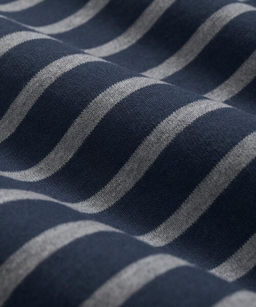BROOKS BROTHERS(ブルックスブラザーズ)の「スウェードコットン GFロゴ マリナーストライプ ロングスリーブTシャツ(Tシャツ/カットソー・メンズ・ブルー/ネイビー/ホワイト・MEDIUM/X-LARGE/X-SMALL/LARGE/SMALL)」の11枚目の写真