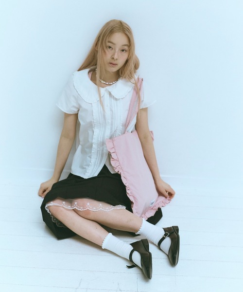 FEKETE（フェケテ）の「fekete frill tote bag / フリルトートバッグ（トートバッグ・レディース・ピンク・FREE）」の4枚目の写真