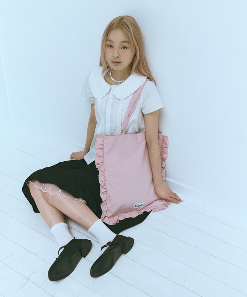 FEKETE（フェケテ）の「fekete frill tote bag / フリルトートバッグ（トートバッグ・レディース・ピンク・FREE）」の6枚目の写真