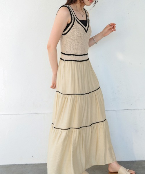 Bab(バブ)の「【S・Mサイズ展開】ニットドッキングティアードワンピース(ワンピース・レディース・ブラック/ライトグリーン/ベージュ・S/M)」の9枚目の写真