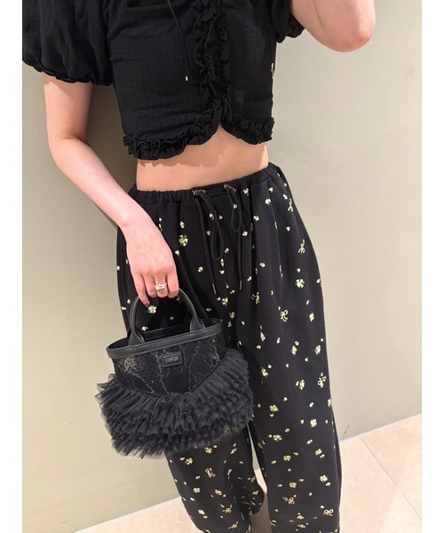 FURFUR（ファーファー）の「フラワープリントスウェットワイドパンツ（スウェットパンツ・レディース・ホワイト/ライトグレー/ブラック・FREE）」の12枚目の写真