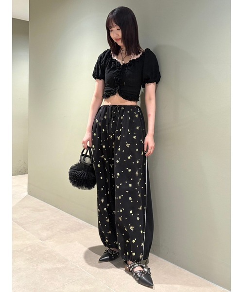 FURFUR（ファーファー）の「フラワープリントスウェットワイドパンツ（スウェットパンツ・レディース・ホワイト/ライトグレー/ブラック・FREE）」の14枚目の写真