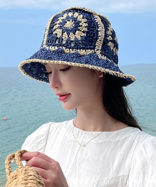 Revo.（レボ）の「フラワー かぎ編み クロシェ ペーパーハット / 麦わら帽子（ハット・レディース・ブラック/アイボリー/ネイビー/ベージュ・FREE）」の9枚目の写真