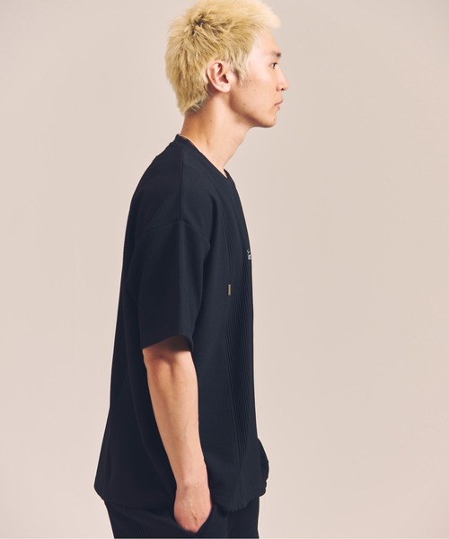 GALLIS ADDICTION(ガリスアディクション)の「GA 切替PLEATS-TEE(Tシャツ/カットソー・メンズ・ブラック/ホワイト・M/L)」の21枚目の写真